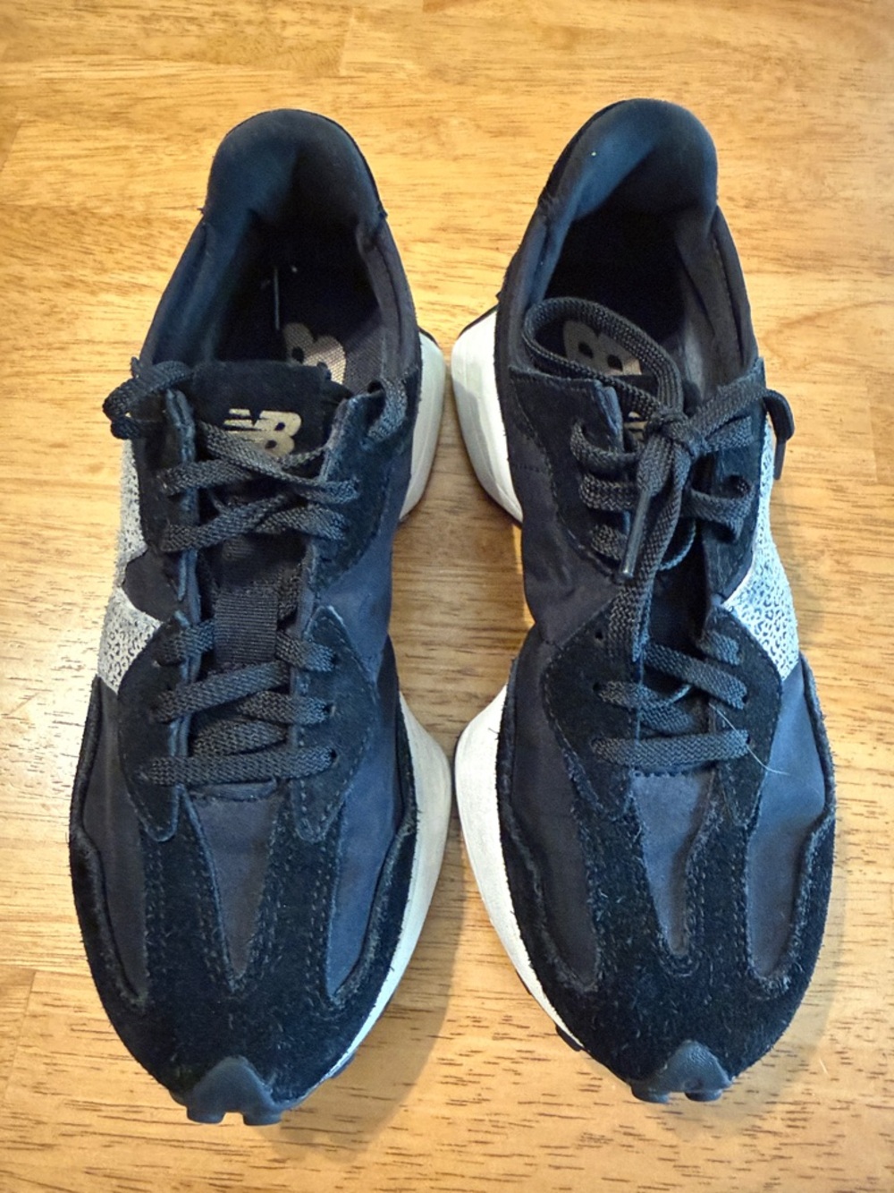 New Balance Black and White Women's Athletic Sneakers.  327